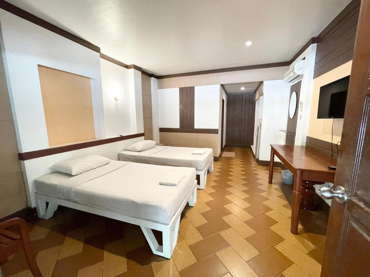 Bansuan Resort Nakhon Sawan Esterno foto