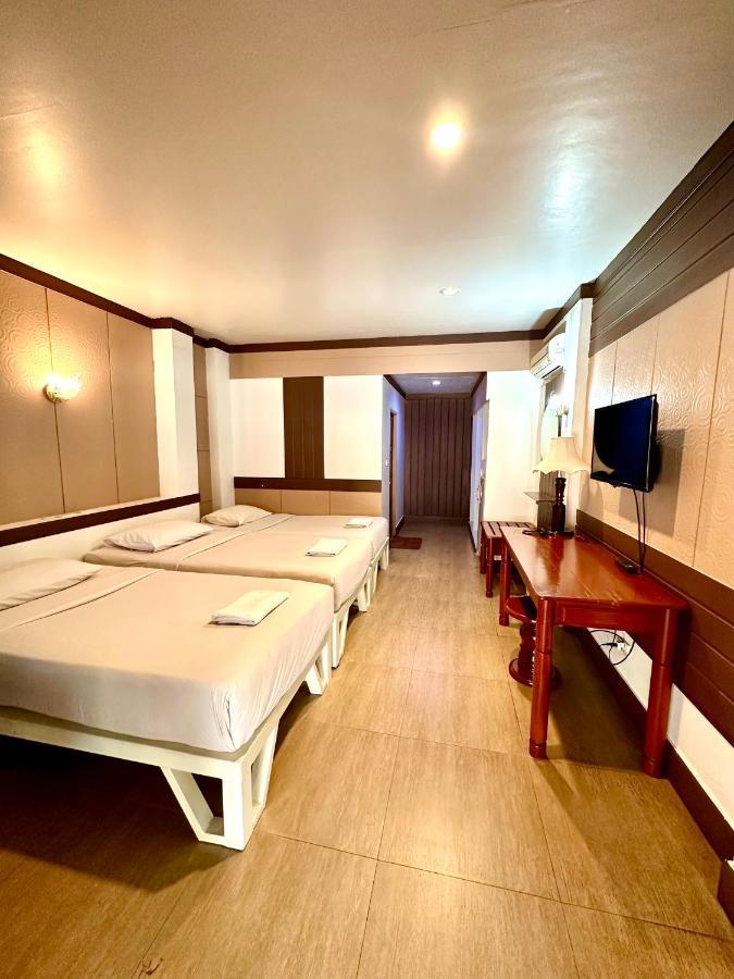 Bansuan Resort Nakhon Sawan Esterno foto